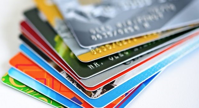 Khách hàng sẽ được nhận ưu đãi rút 100% hạn mức khi sử dụng dịch vụ rút tiền thẻ tín dụng tại Quận 11