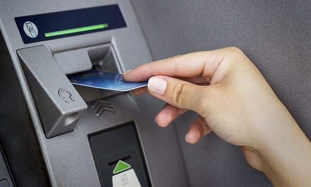 Dịch vụ rút tiền thẻ tín dụng tại Quận 1 của đơn vị Rút Tiền Nhanh 24h chỉ có mức phí từ 1.6%, rẻ hơn rất nhiều so với mức phí rút tiền tại ngân hàng